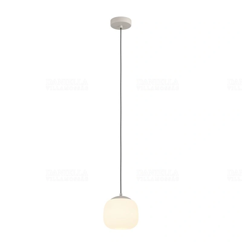 EGL900893