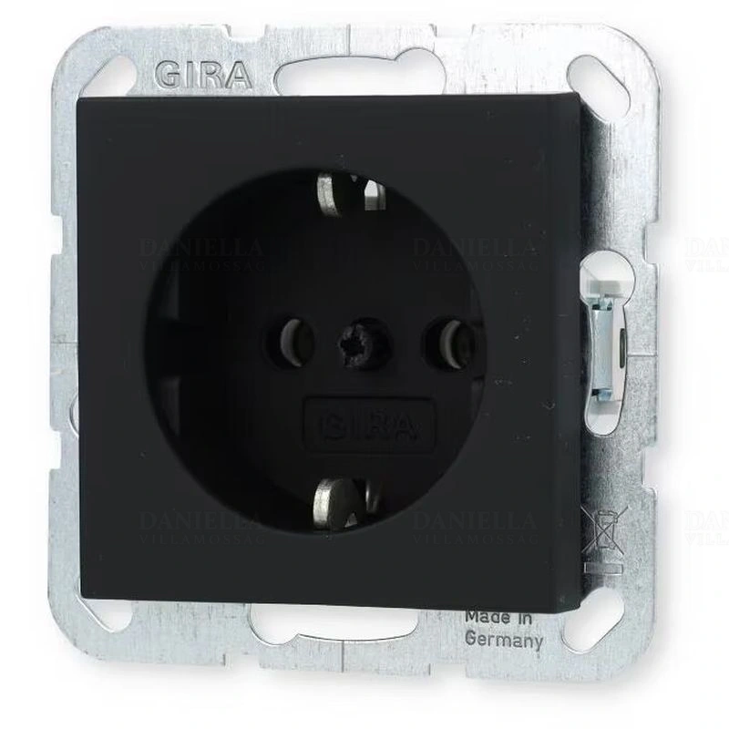 GIRA4188005
