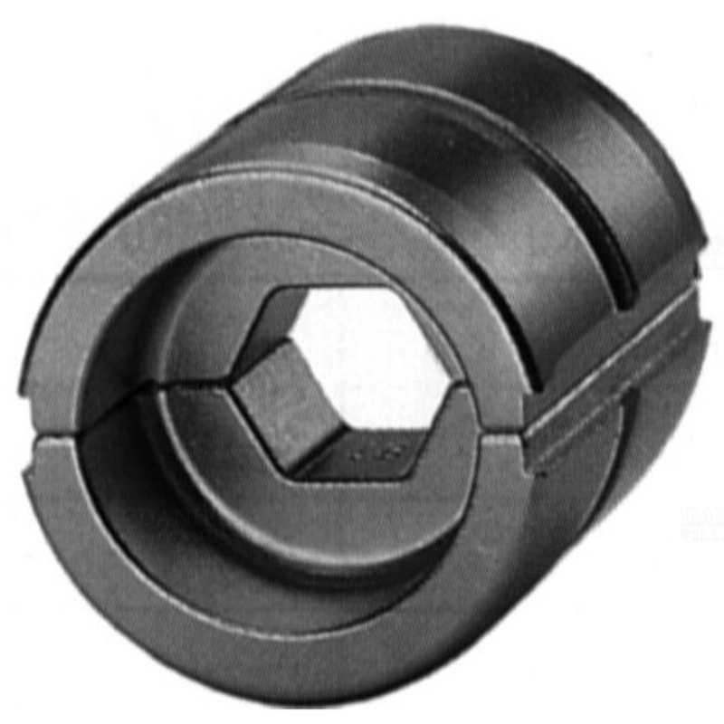HAU216010