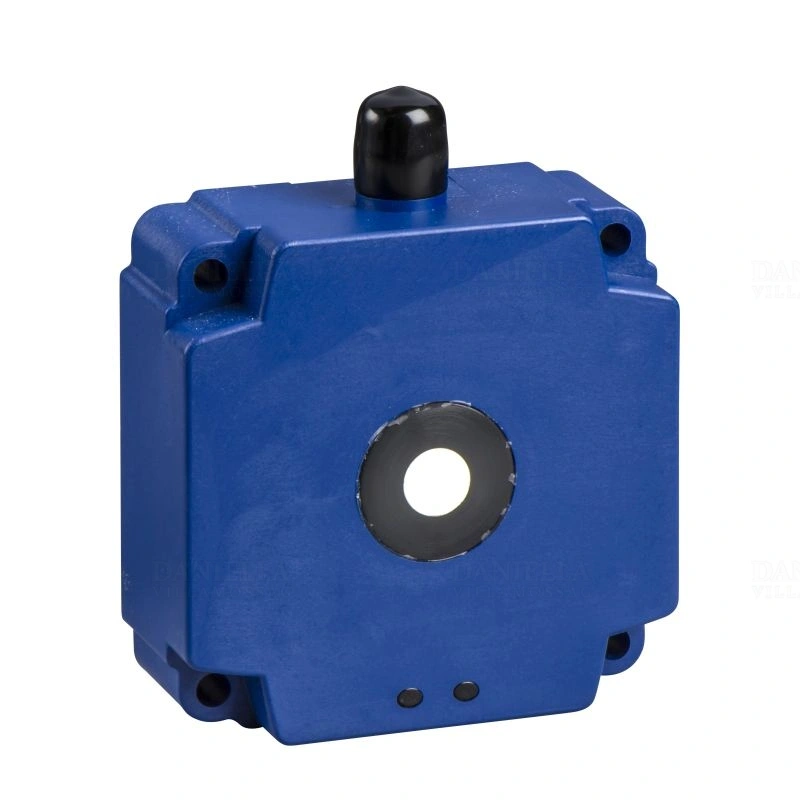 TESEXX8D1A1PAM12