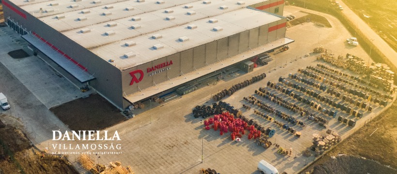 Daniella Villamosság